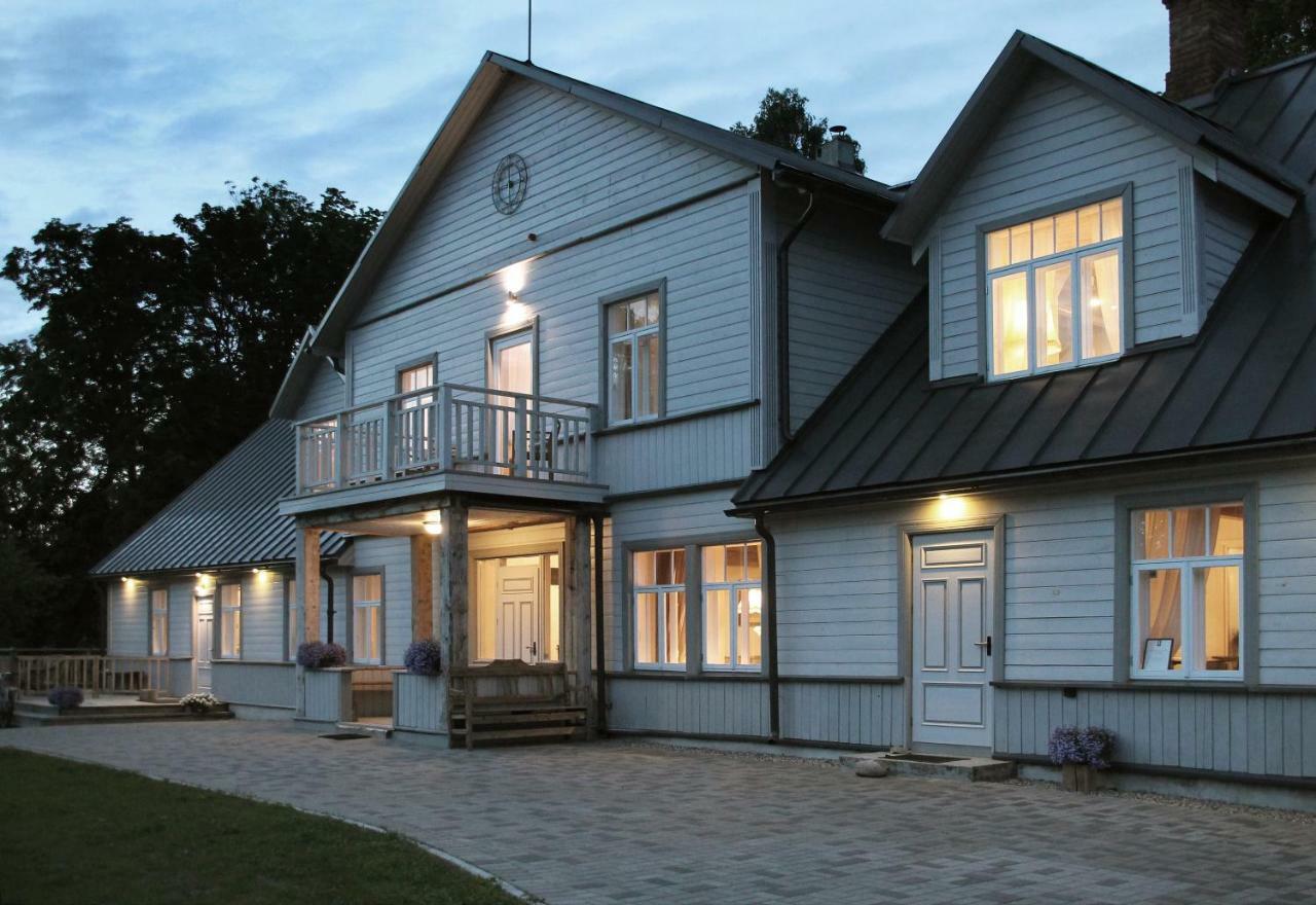 Hotel Meke Mustkalni Exterior foto